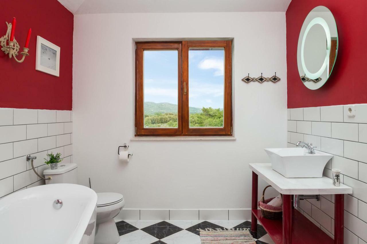 Villa Sunshine Rogoznica  Exteriör bild