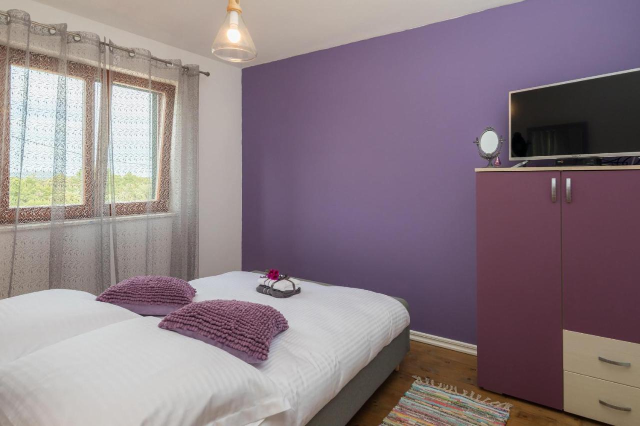 Villa Sunshine Rogoznica  Exteriör bild